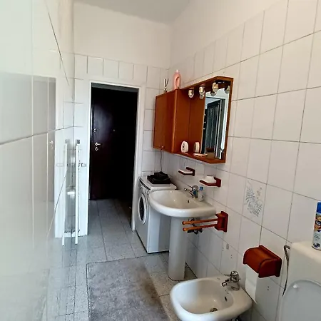 Intero Luminoso E Accogliente ! Διαμέρισμα *